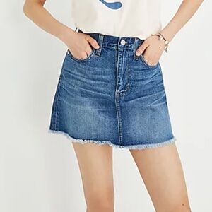 Madewell Blue Rigid Denim A-Line Mini Skirt in Leandra Wash Size 28